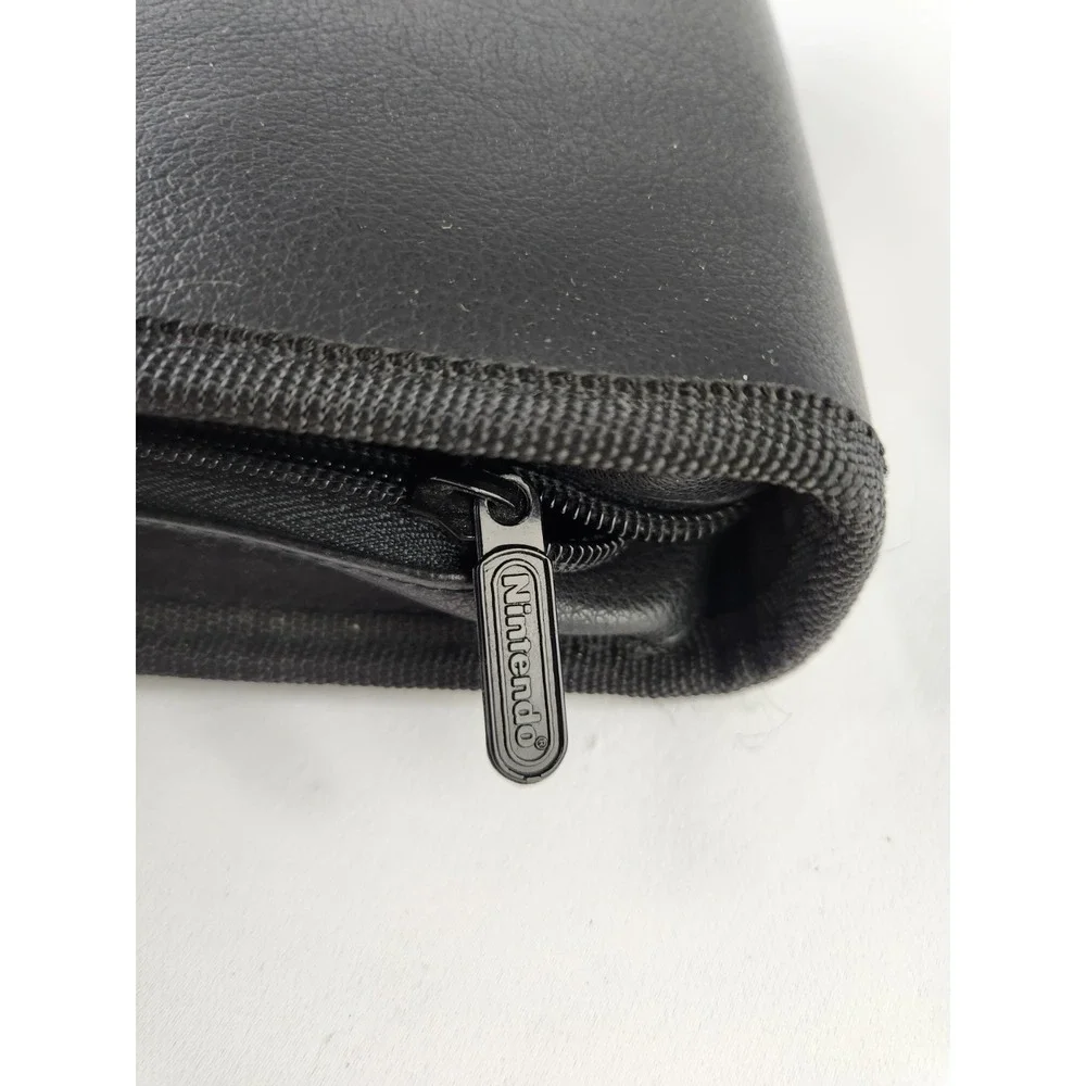 Vintage Nintendo GBA Game Boy GAMEBOY Advance 32 Case Folder Binder Black Rare